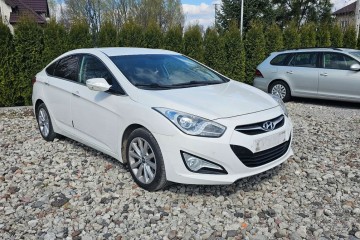 1.6 Benzyna 2013 r.  Tel. 666 886 674